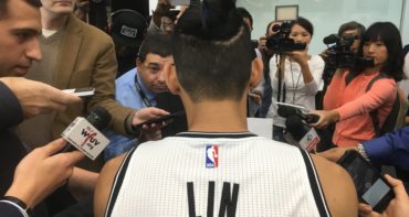 jeremy-lin-at-media-day