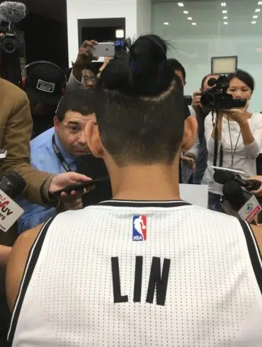 jeremy-lin-at-media-day